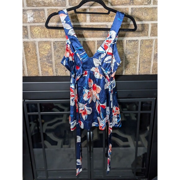 GUESS Jeans Camisole Top 100% Silk Habana Tropical Small Y2k 2000s Retro Boho - Picture 1 of 6